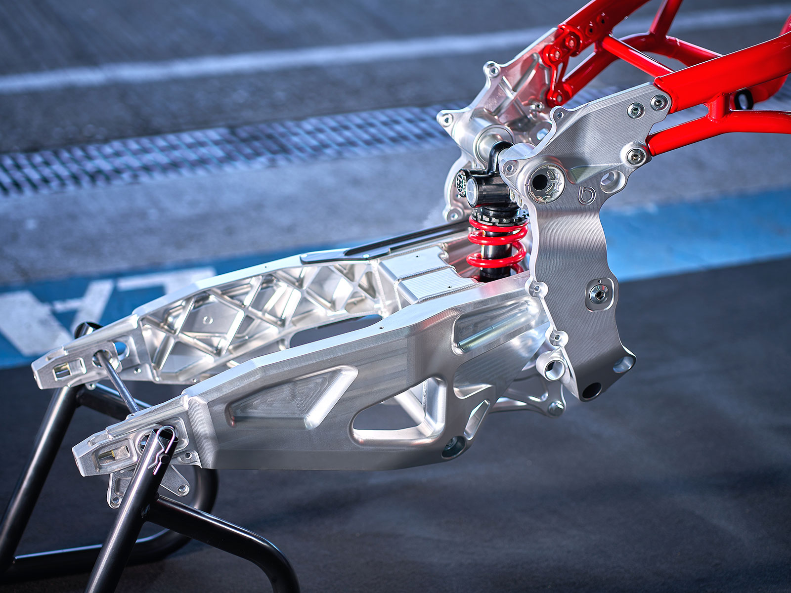 ヘミヘミ専用 ボウタイリボン＆ケープ付き配色ワンピース